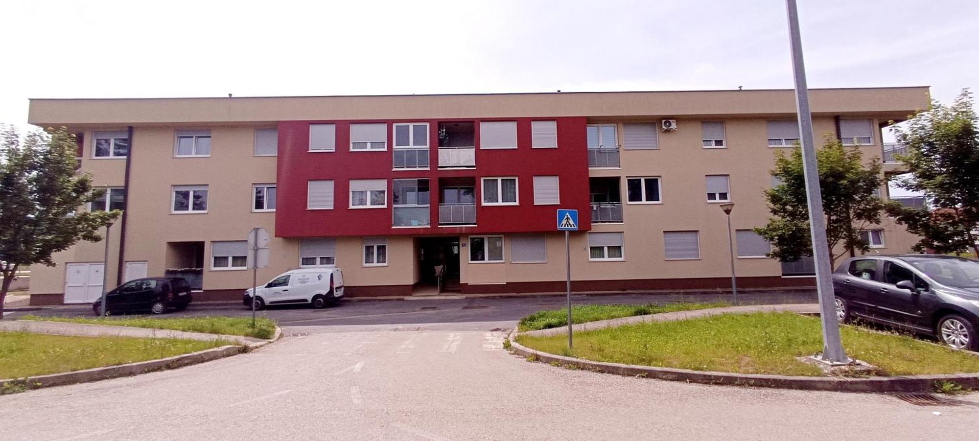 Apartment Ante *