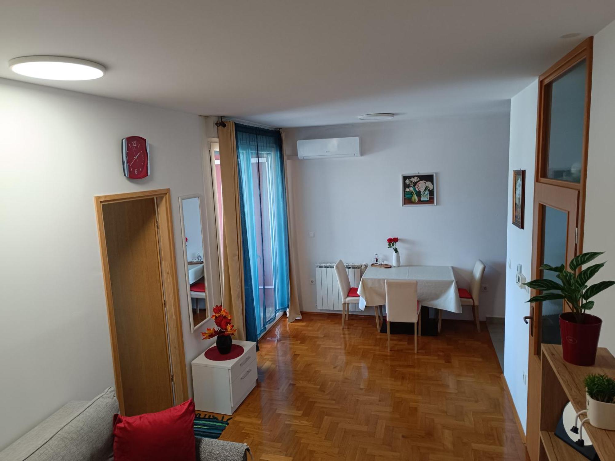 Ante Apartment